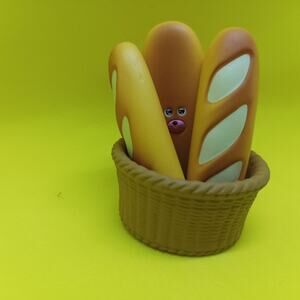 Pandorobou - bread thief - figurine